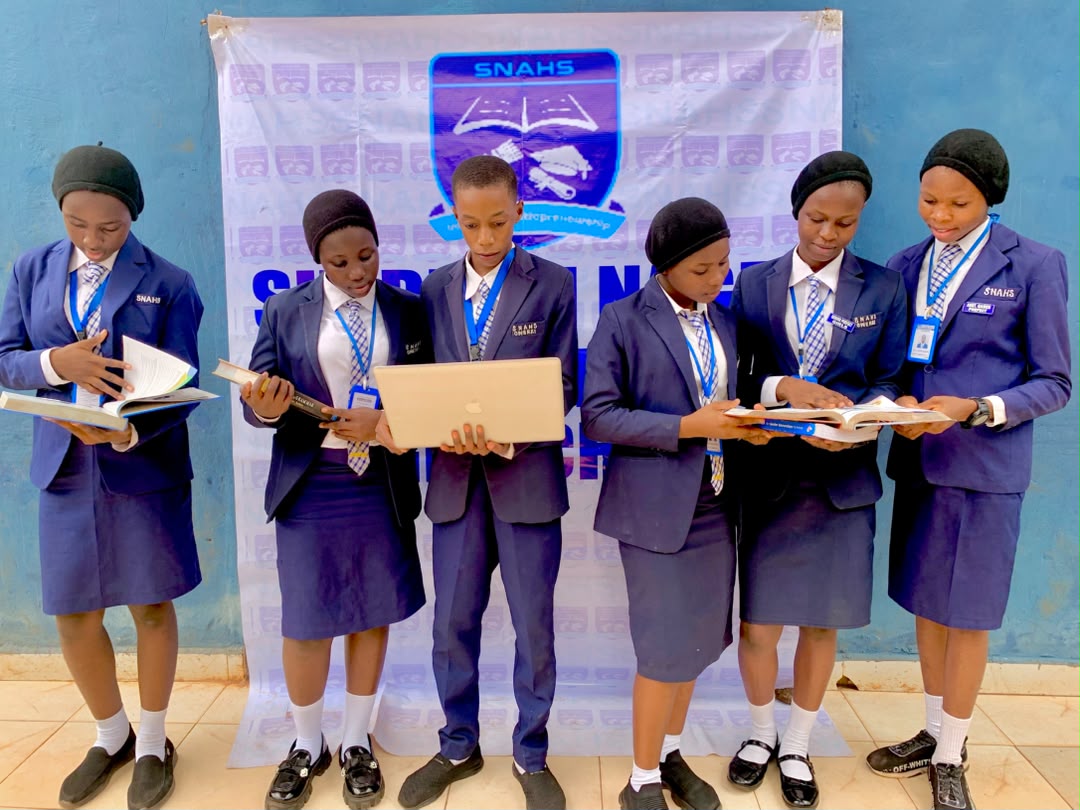 SNAHS Students receiving awards